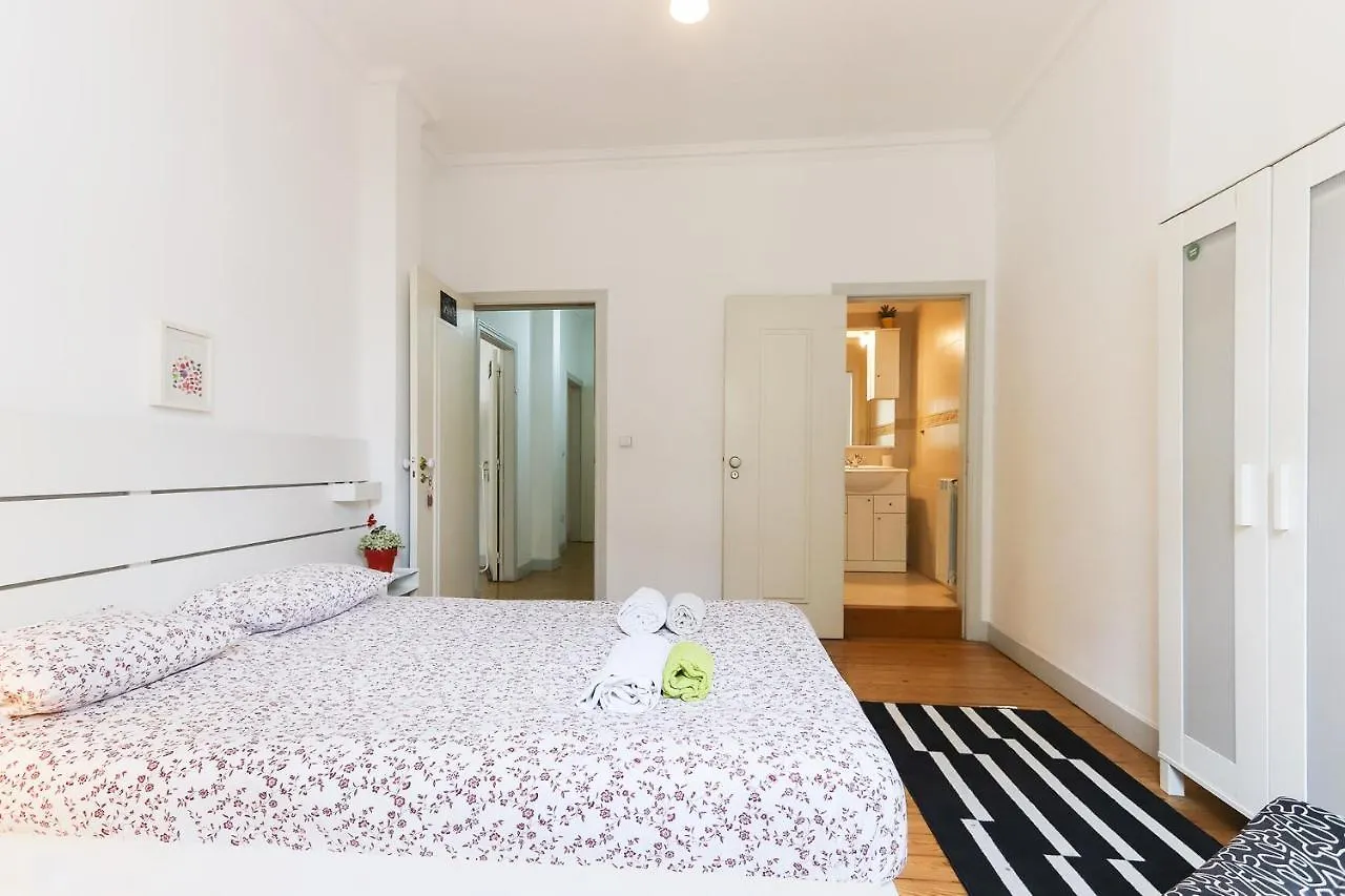 Guest house Lisbon Silver Flower - Flat In Lisbon Center
